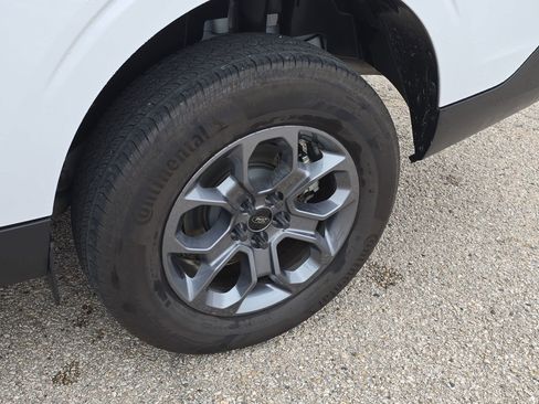 Certified 2025 Ford Maverick XLT w/ XLT Luxury Package image 10