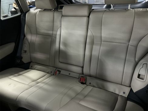 Certified 2021 Subaru Outback Limited image 23