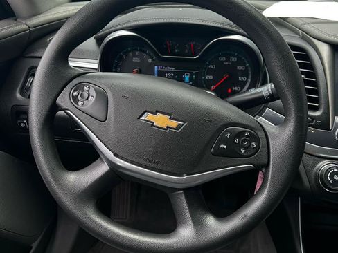 Used 2017 Chevrolet Impala LS FWD image 13