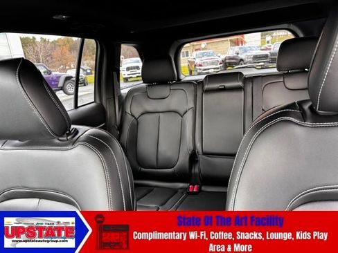 New 2025 Jeep Grand Cherokee Limited image 22