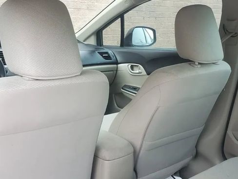 Used 2012 Honda Civic LX image 7