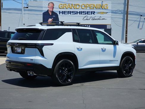 New 2026 Chevrolet Traverse RS FWD image 6
