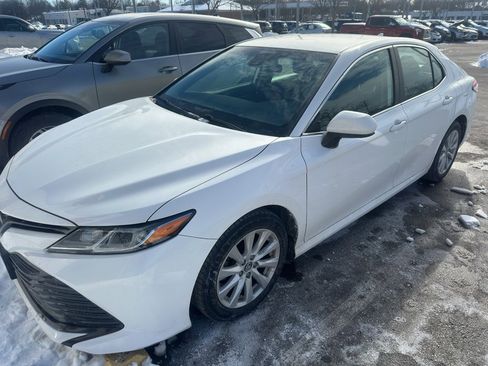 Certified 2019 Toyota Camry LE image 2