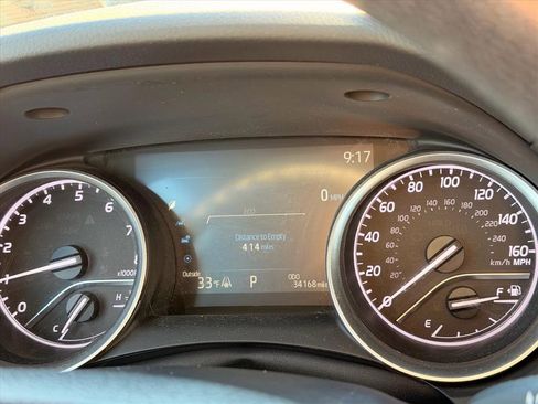 Used 2022 Toyota Camry LE image 15