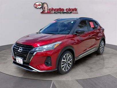 Used 2023 Nissan Kicks SR