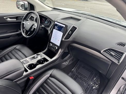 Used 2024 Ford Edge SEL w/ Convenience Package image 35