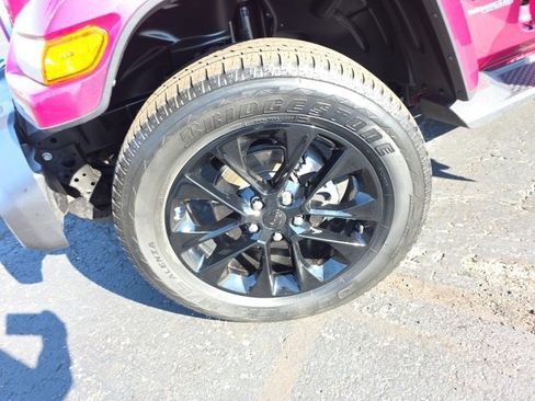 Used 2022 Jeep Wrangler Unlimited Sahara w/ Safety Group image 55