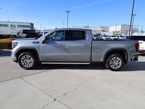 New 2026 GMC Sierra 1500 Denali w/ Technology Package image 3