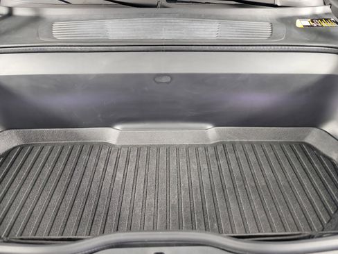 Used 2023 Rivian R1S Adventure AWD/4WD image 14