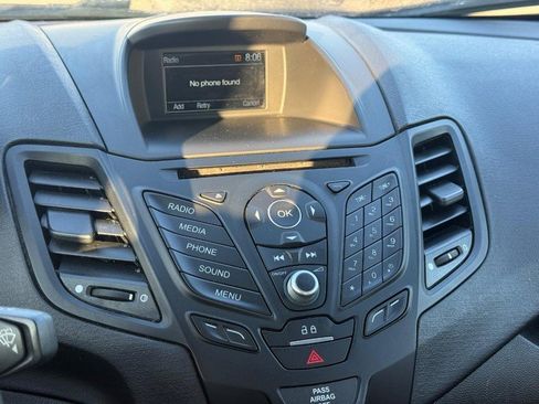 Used 2018 Ford Fiesta SE image 13