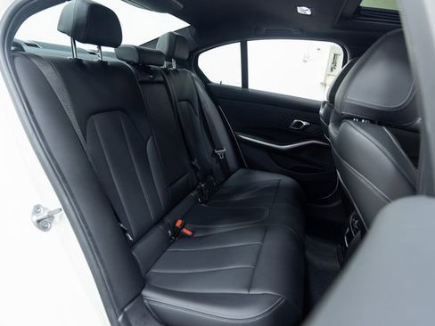 Certified 2025 BMW 330i xDrive Sedan w/ Premium Package image 22