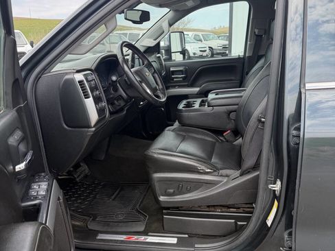 Used 2018 Chevrolet Silverado 2500 LTZ w/ Z71 Package, Off-Road AWD/4WD image 11