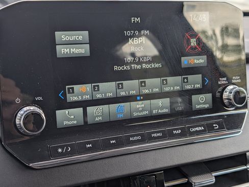 Used 2024 Mitsubishi Outlander SE AWD/4WD image 14