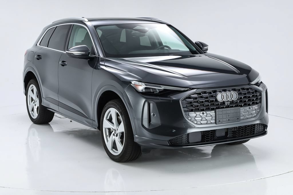 Used 2025 Audi Q5 Premium w/ Premium Plus AWD/4WD image 19