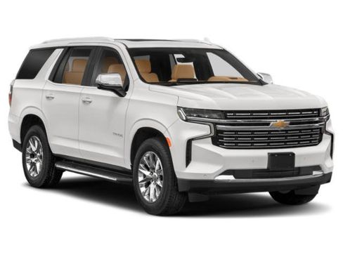 Used 2024 Chevrolet Tahoe Premier w/ Premium Package image 9