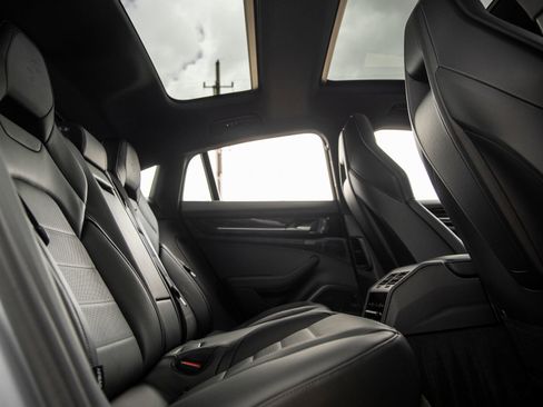 New 2026 Porsche Panamera 4 AWD/4WD image 42