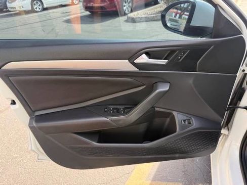 Used 2019 Volkswagen Jetta S w/ Driver Assistance Package FWD image 12