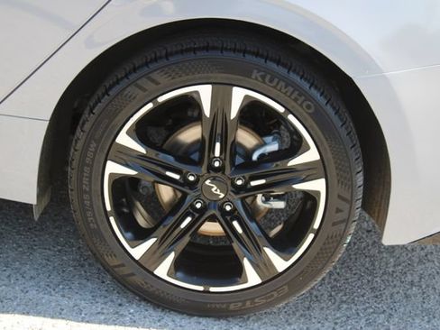 Used 2022 Kia K5 GT-Line FWD image 7