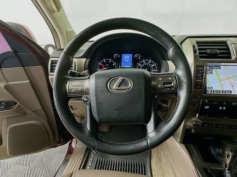 Used 2018 Lexus GX 460 w/ Navigation Package image 13