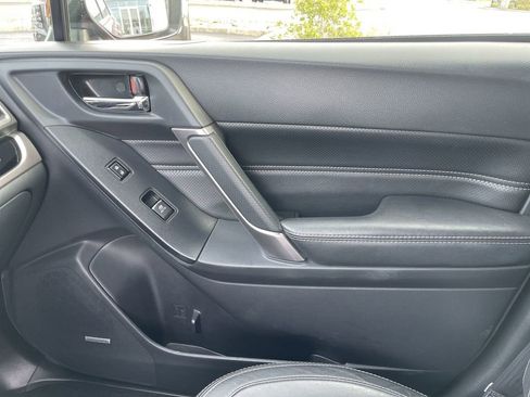 Used 2017 Subaru Forester 2.5i Touring image 22