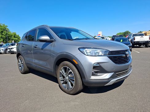 Used 2023 Buick Encore GX Select w/ Safety Package II FWD image 1