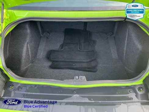 Used 2015 Dodge Challenger R/T w/ Quick Order Package 28B R/T RWD image 22