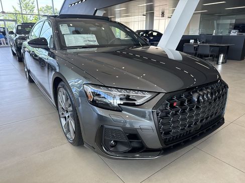 New 2027 Audi S8 AWD/4WD image 27