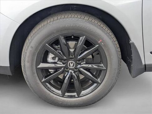 New 2026 Acura RDX SH-AWD image 10