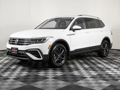 Used 2024 Volkswagen Tiguan SE