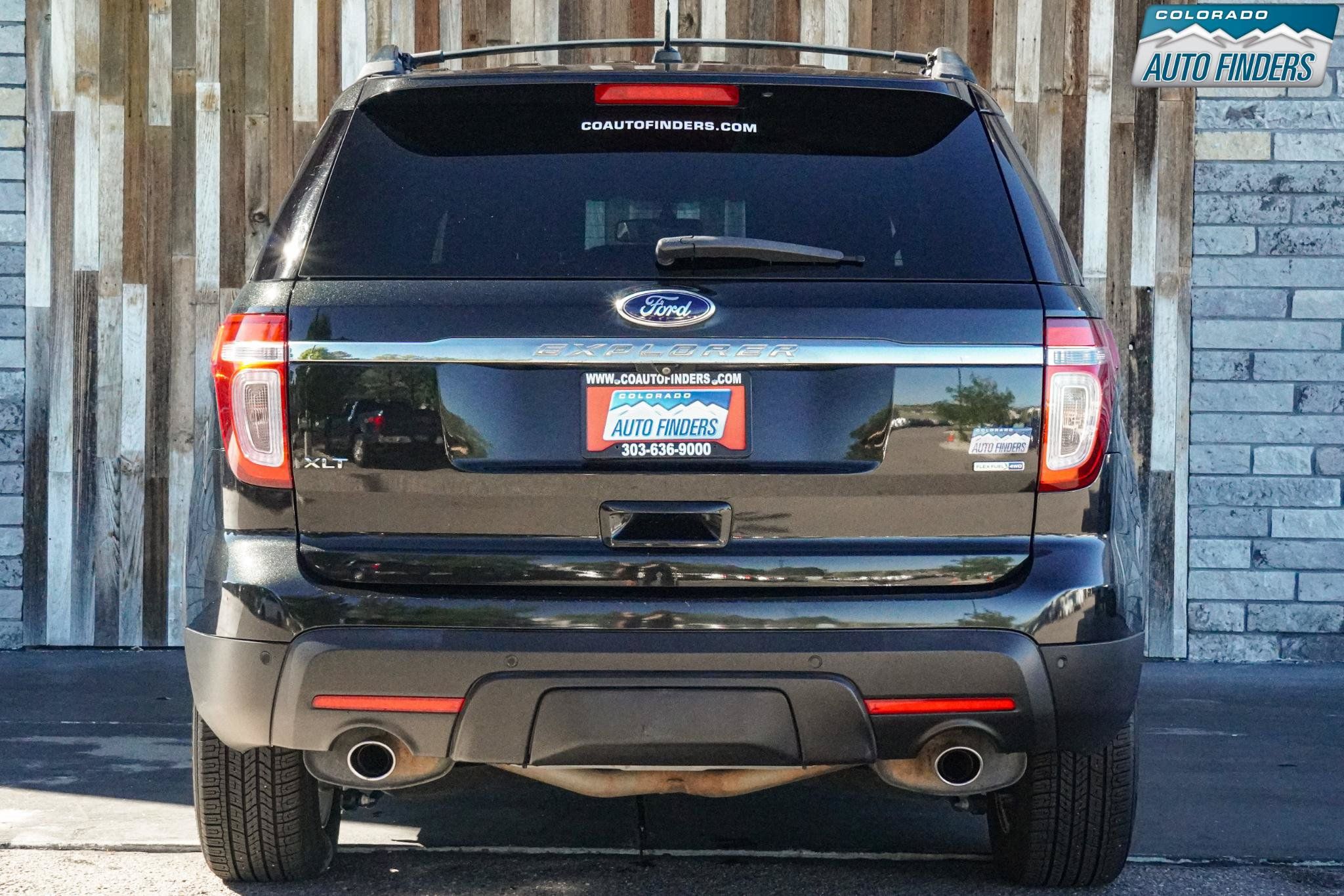 Used 2015 Ford Explorer XLT w/ Equipment Group 202A AWD/4WD image 5