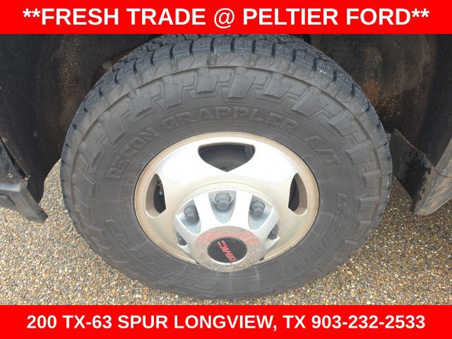 Used 2022 GMC Sierra 3500 Denali AWD/4WD image 4