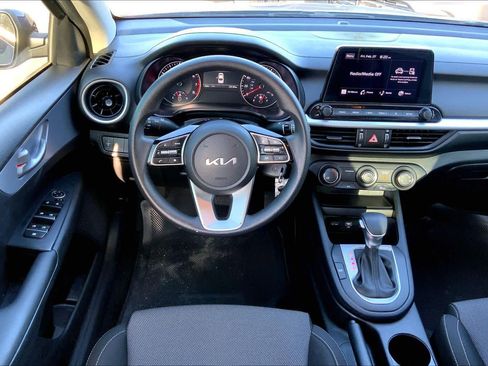 Used 2024 Kia Forte LXS image 6