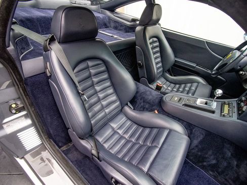 Used 1999 Ferrari 550 Maranello Coupe RWD image 12