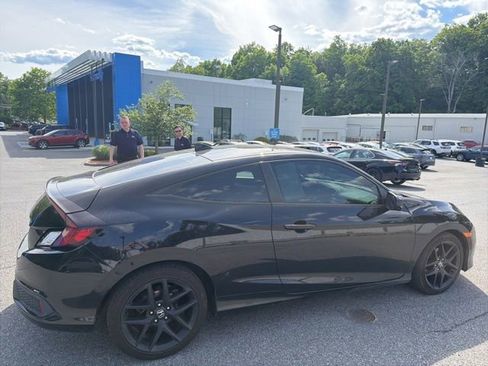 Used 2018 Honda Civic EX-T image 4