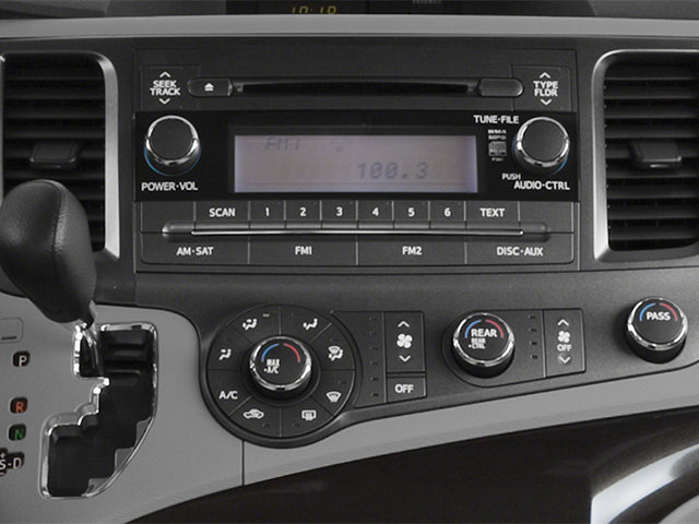Used 2014 Toyota Sienna XLE w/ Entertainment Package AWD/4WD image 12