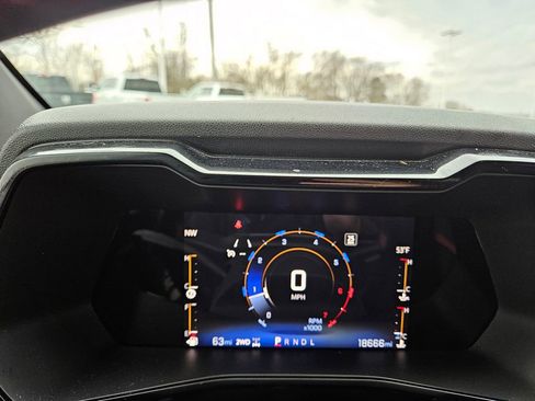 Used 2023 Chevrolet Colorado Z71 w/ Z71 Convenience Package 2 image 13