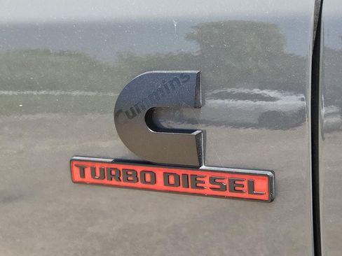New 2026 RAM 2500 Laramie w/ Night Edition AWD/4WD image 11