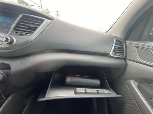 Used 2018 Hyundai Tucson Sport AWD/4WD image 25