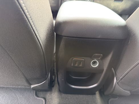 Used 2016 Chevrolet Colorado LT w/ LT Convenience Package RWD image 22