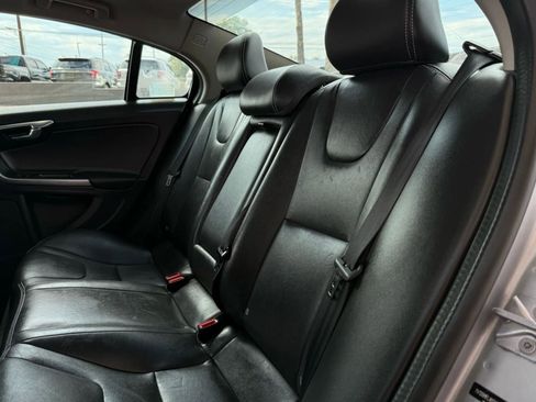 Used 2017 Volvo S60 T5 Dynamic w/ Vision Package image 43