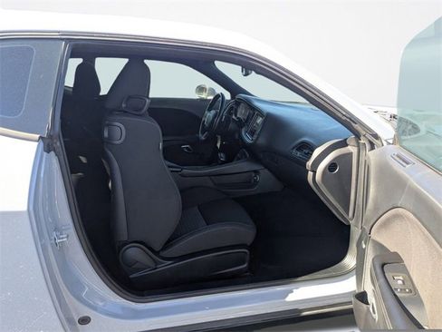 Used 2021 Dodge Challenger GT image 12