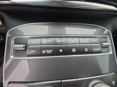 Used 2021 Hyundai Santa Fe Blue AWD/4WD image 17