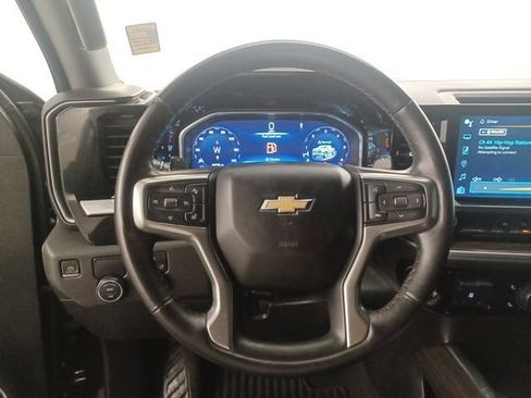 Used 2023 Chevrolet Silverado 1500 LT RWD image 21