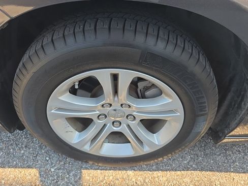 Used 2023 Dodge Charger SXT RWD image 11
