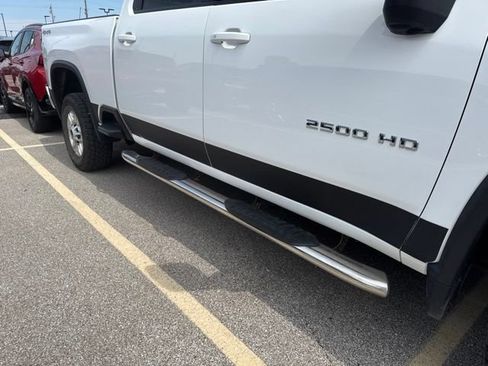Used 2020 Chevrolet Silverado 2500 LT w/ All Star Edition AWD/4WD image 9