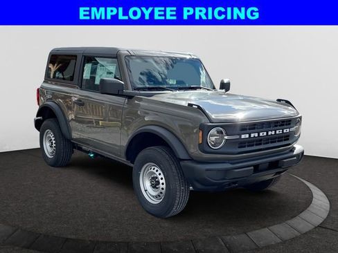 New 2025 Ford Bronco 2-Door AWD/4WD image 7