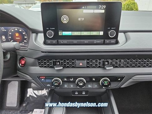 New 2025 Honda Accord SE image 11