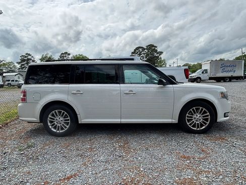 Used 2013 Ford Flex SEL image 3