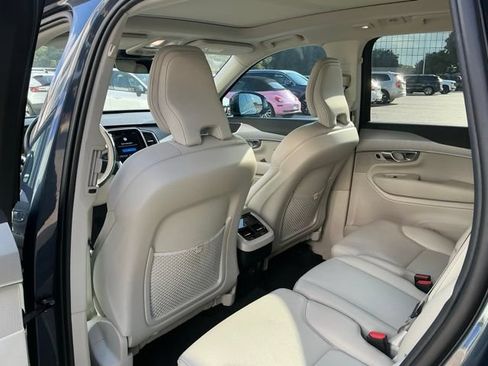 Certified 2024 Volvo XC90 B5 Core w/ Protection Package Premier AWD/4WD image 19