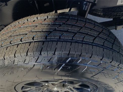 Certified 2019 Toyota Tacoma TRD Sport image 33